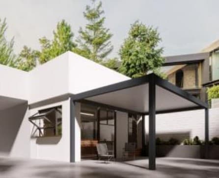 Pérgola adosada a una casa moderna blanca